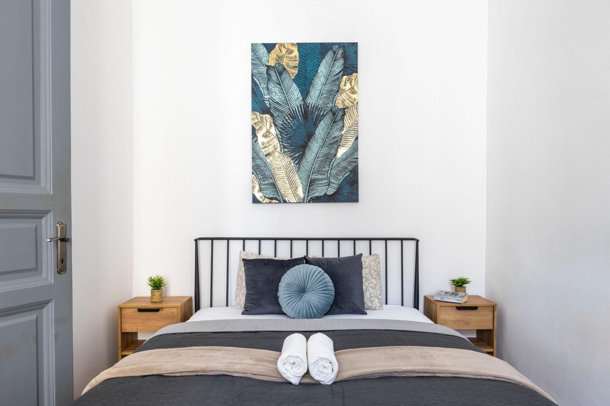 Charming & Cozy Stylish Apartment In The Heart Of Budapesta Exterior foto