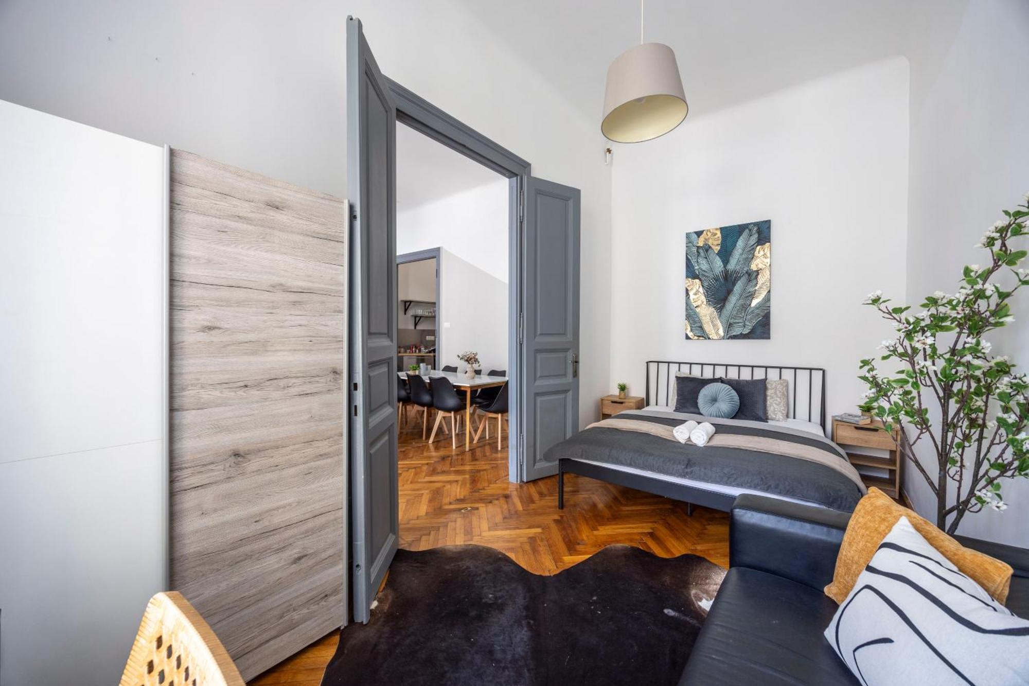 Charming & Cozy Stylish Apartment In The Heart Of Budapesta Exterior foto