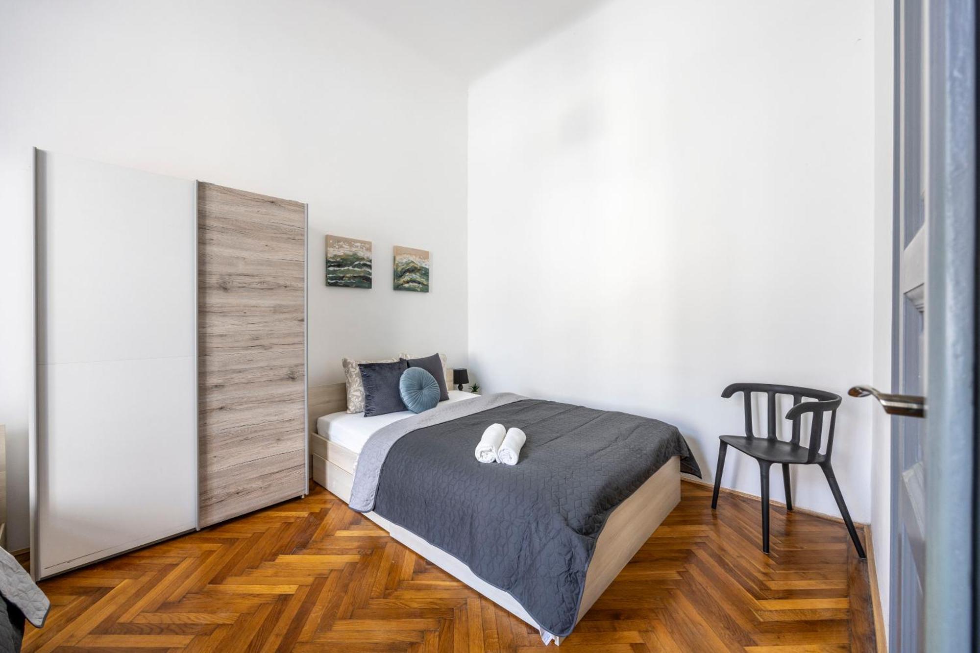 Charming & Cozy Stylish Apartment In The Heart Of Budapesta Exterior foto